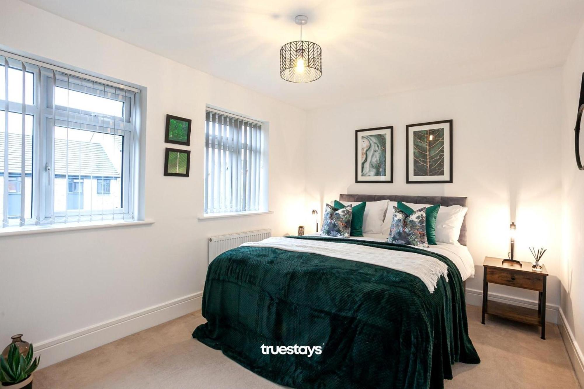 Ambassador House By Truestays - Luxury 4 Bedroom House In Stoke-On-Trent Etruria Eksteriør billede