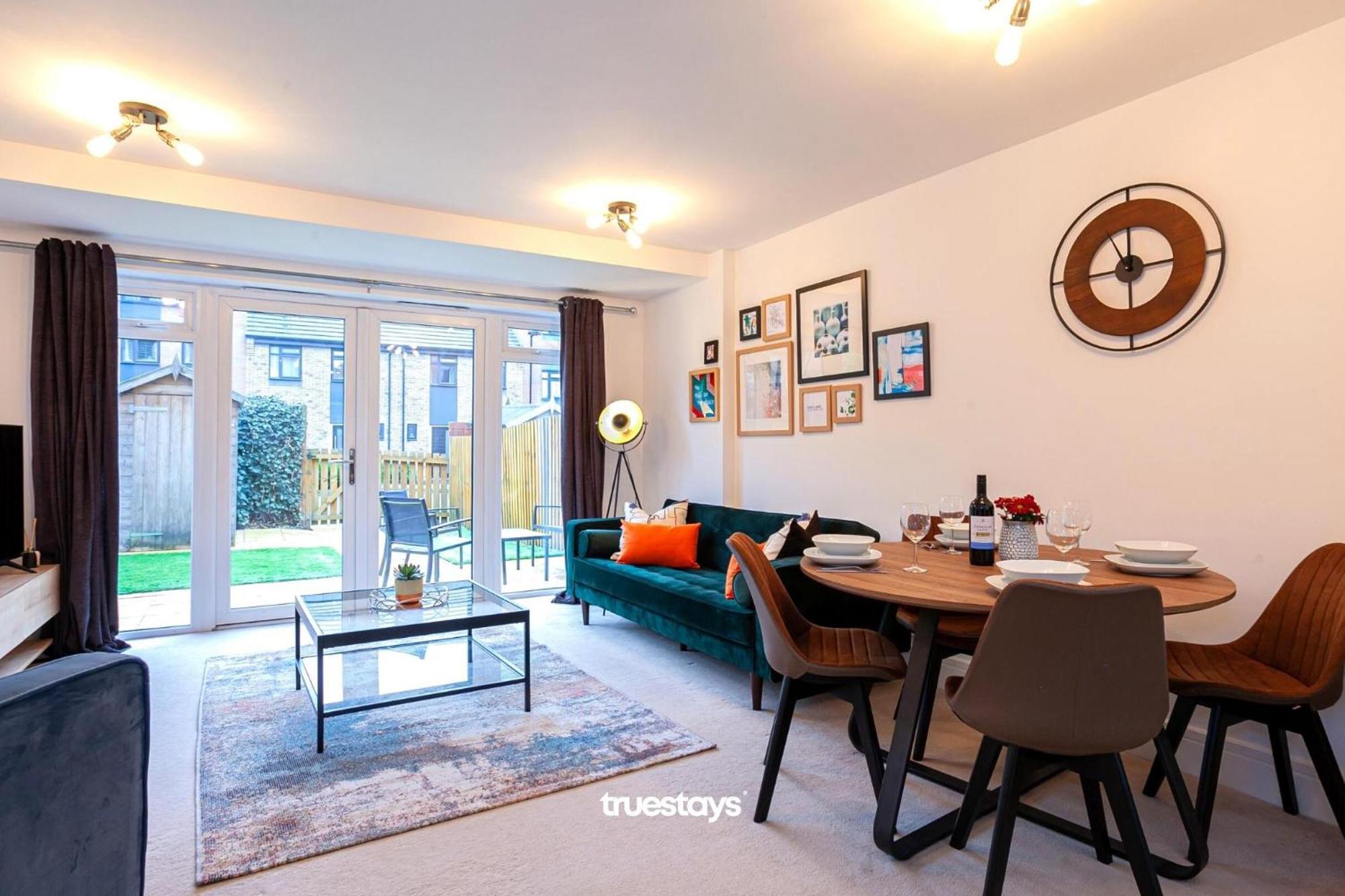 Ambassador House By Truestays - Luxury 4 Bedroom House In Stoke-On-Trent Etruria Eksteriør billede