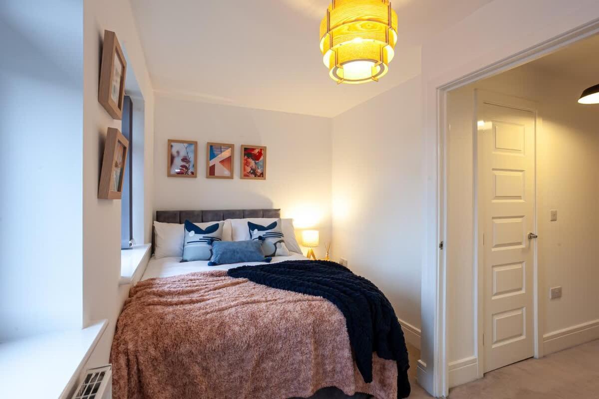 Ambassador House By Truestays - Luxury 4 Bedroom House In Stoke-On-Trent Etruria Eksteriør billede